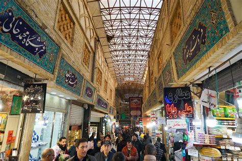 Tajrish Bazaar in North Tehran .